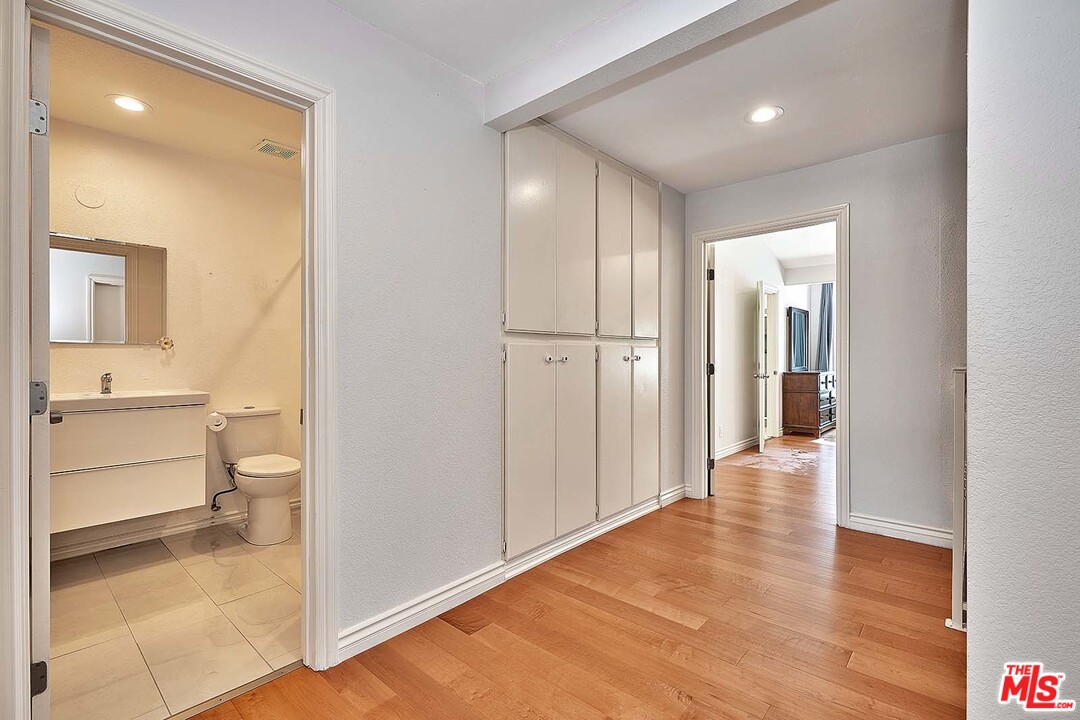 12219 Foster Road Norwalk, CA 90650 - Photo 11 of 24 Gallery Image 11