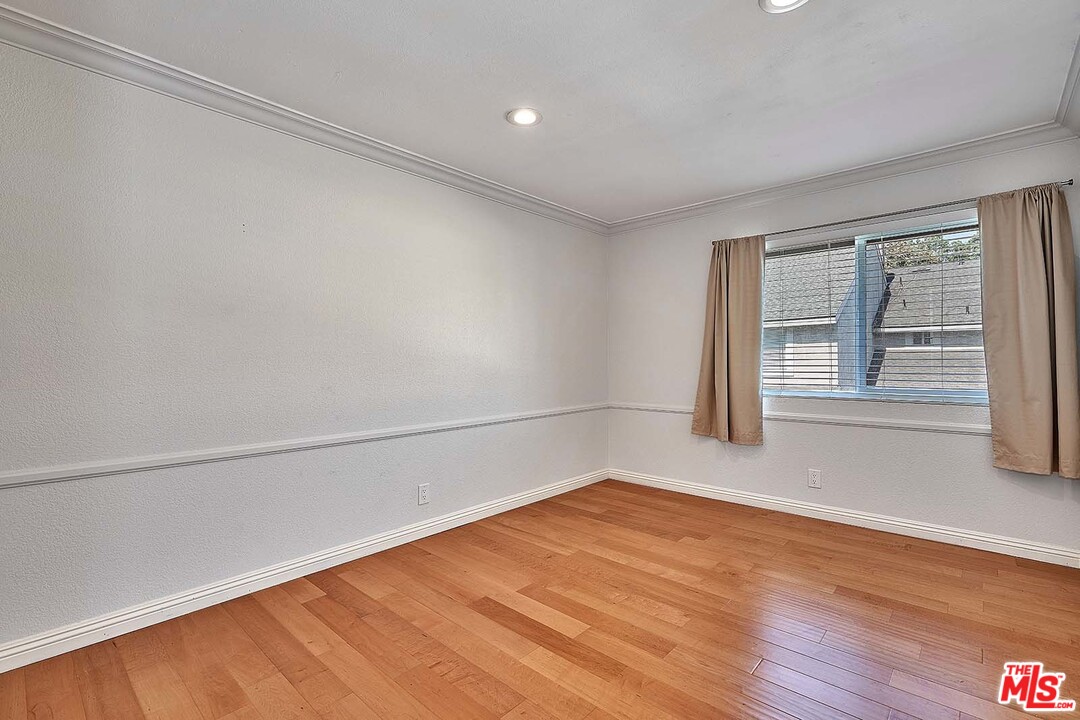 12219 Foster Road Norwalk, CA 90650 - Photo 12 of 24 Gallery Image 12
