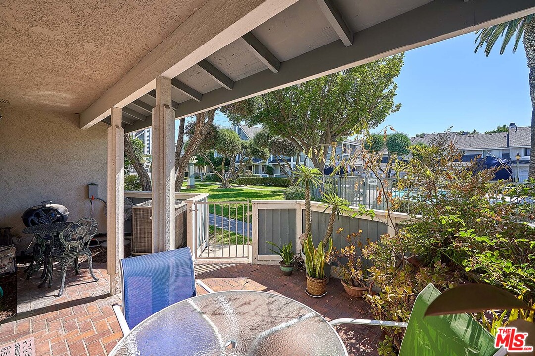 12219 Foster Road Norwalk, CA 90650 - Photo 17 of 24 Gallery Image 17