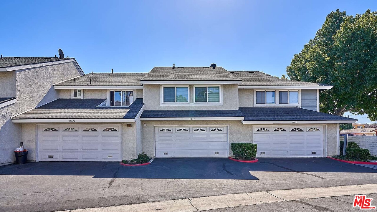 12219 Foster Road Norwalk, CA 90650 - Photo 19 of 24 Gallery Image 19