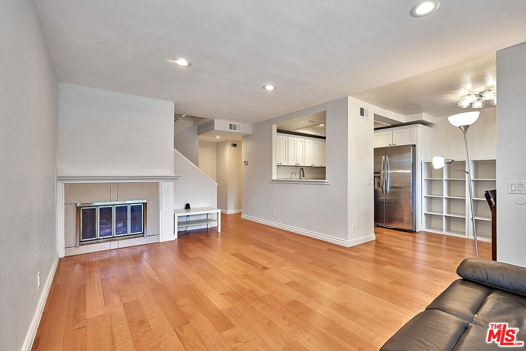 12219 Foster Road Norwalk, CA 90650 - Photo 3 of 24 Gallery Image 3