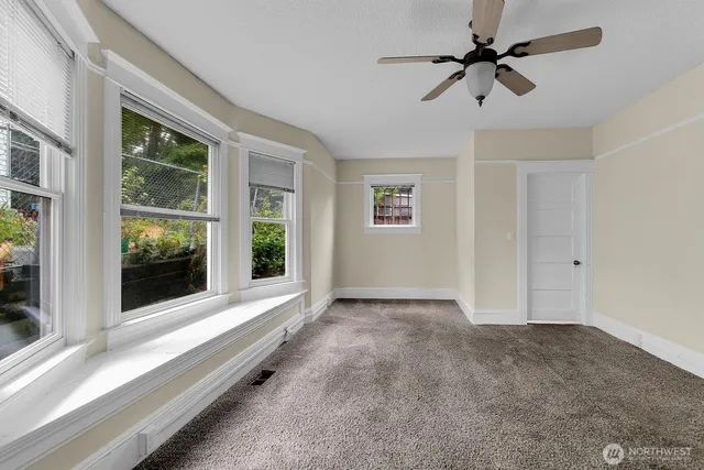 $849,950 | 1814 East Cherry Street, Seattle, WA 98122