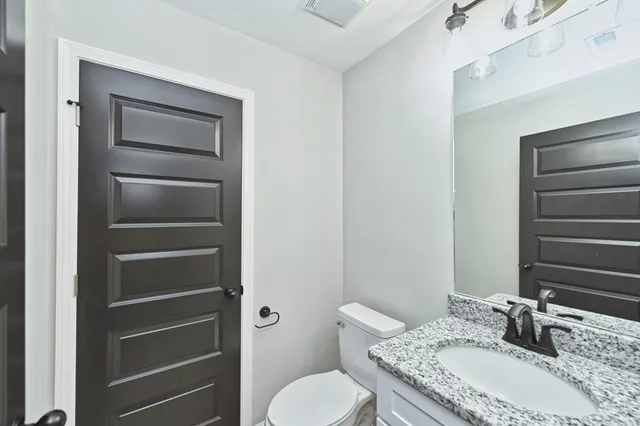 $2,195 | 146 North Trigg Avenue, Unit 120, Gallatin, TN 37066