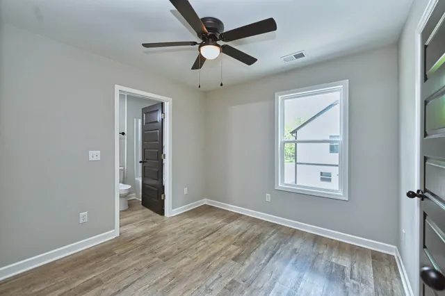 $2,195 | 146 North Trigg Avenue, Unit 120, Gallatin, TN 37066