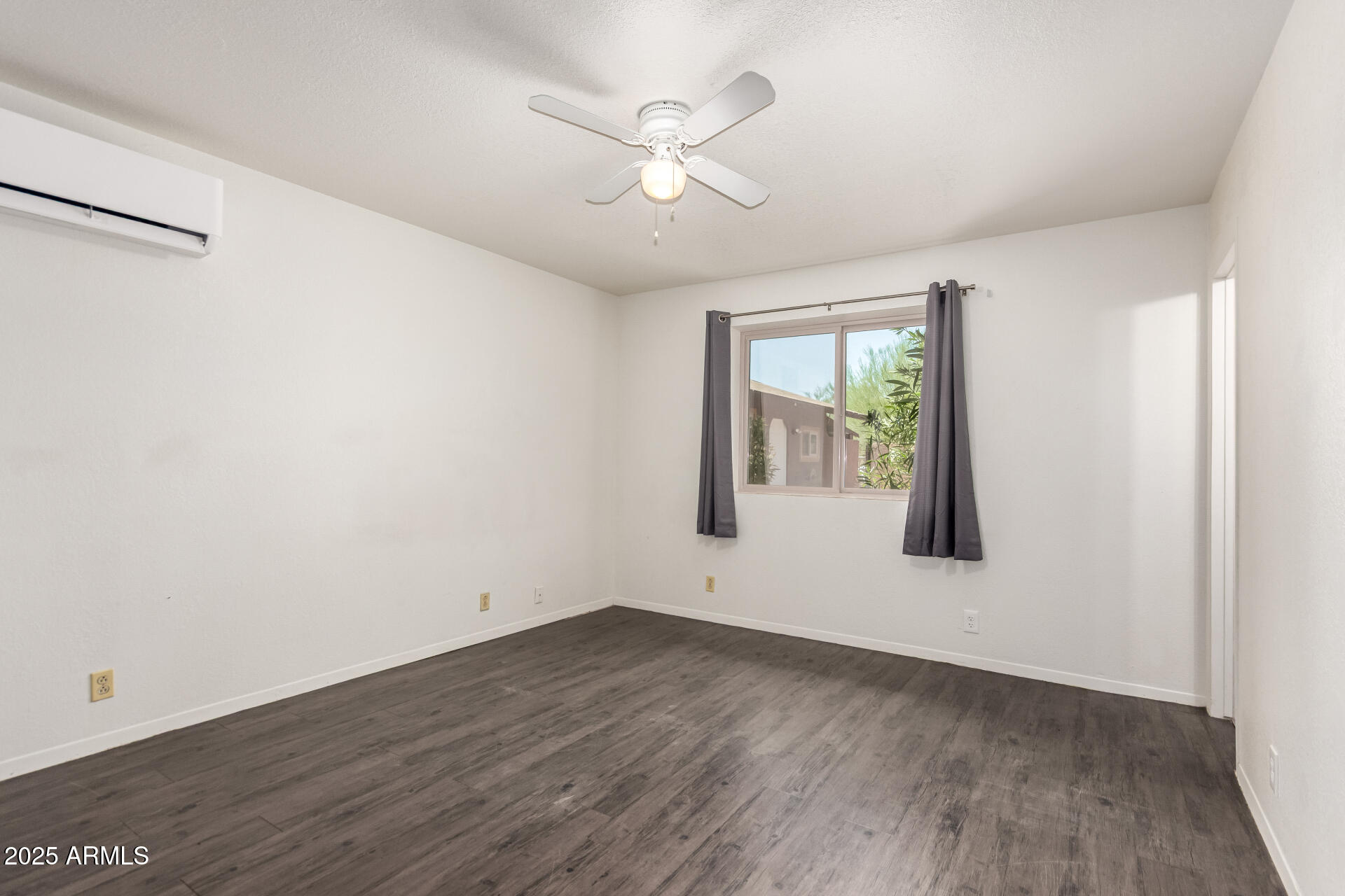 1378 North Wickiup Road Apache Junction, AZ 85119 - Photo 13 of 41 Gallery Image 13