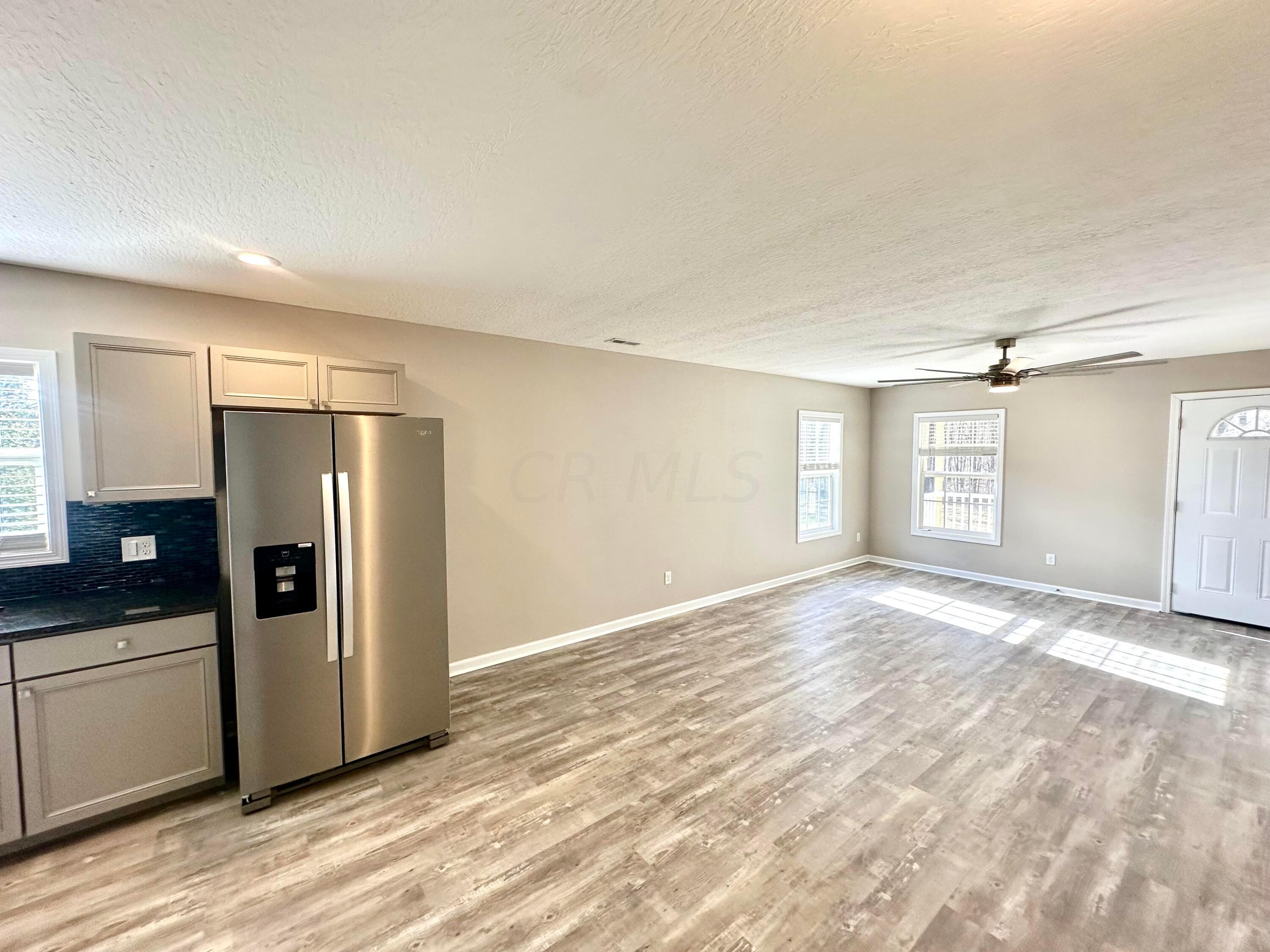 11550 McCullough Road Southeast Bremen, OH 43107 - Photo 7 of 39 Kitchen/LR