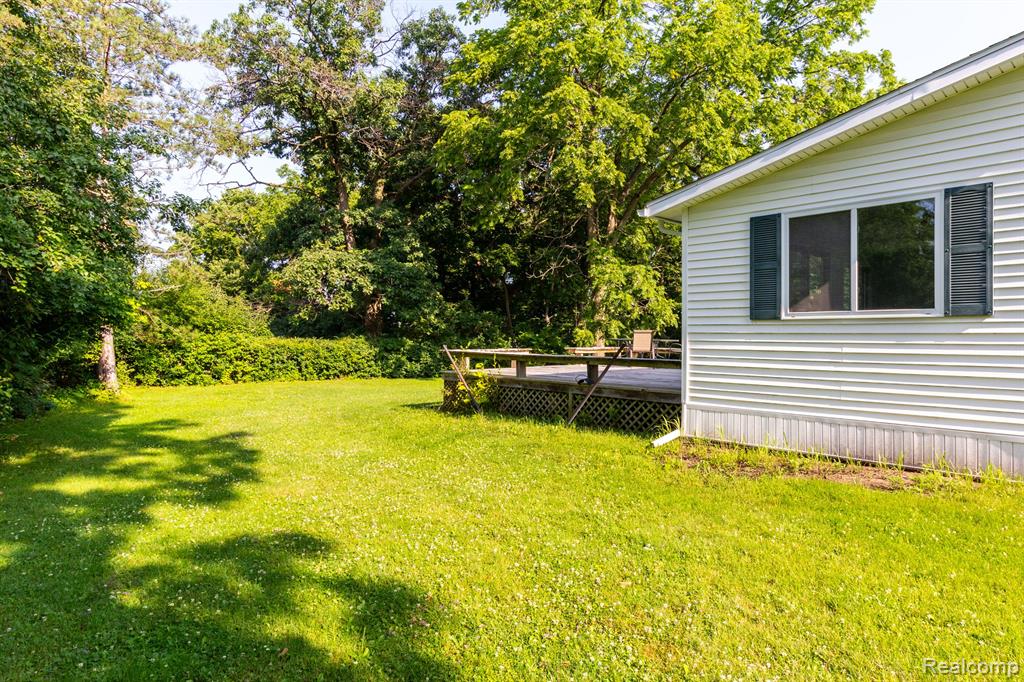 21809 West River Road Grosse Ile, MI 48138 - Photo 31 of 39
