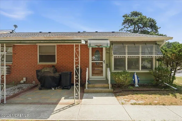 $169,900 | 10 H Bennington Lane, Manchester Township, NJ 08759