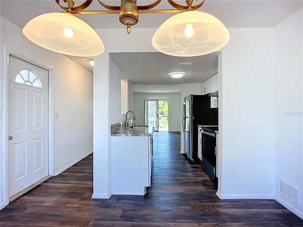 $165,000 | 5310 26th Street West, Unit 306, Bradenton, FL 34207