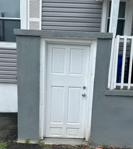 $1,800 | 67 Yarwood Street, Stratford, CT 06615