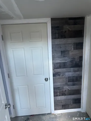 $1,800 | 67 Yarwood Street, Stratford, CT 06615