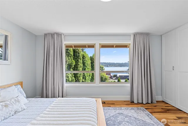 $1,999,000 | 2500 171 Avenue Southeast, Bellevue, WA 98008