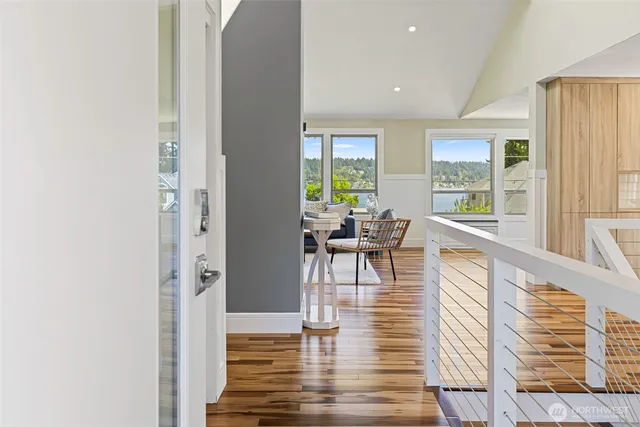 $1,999,000 | 2500 171 Avenue Southeast, Bellevue, WA 98008