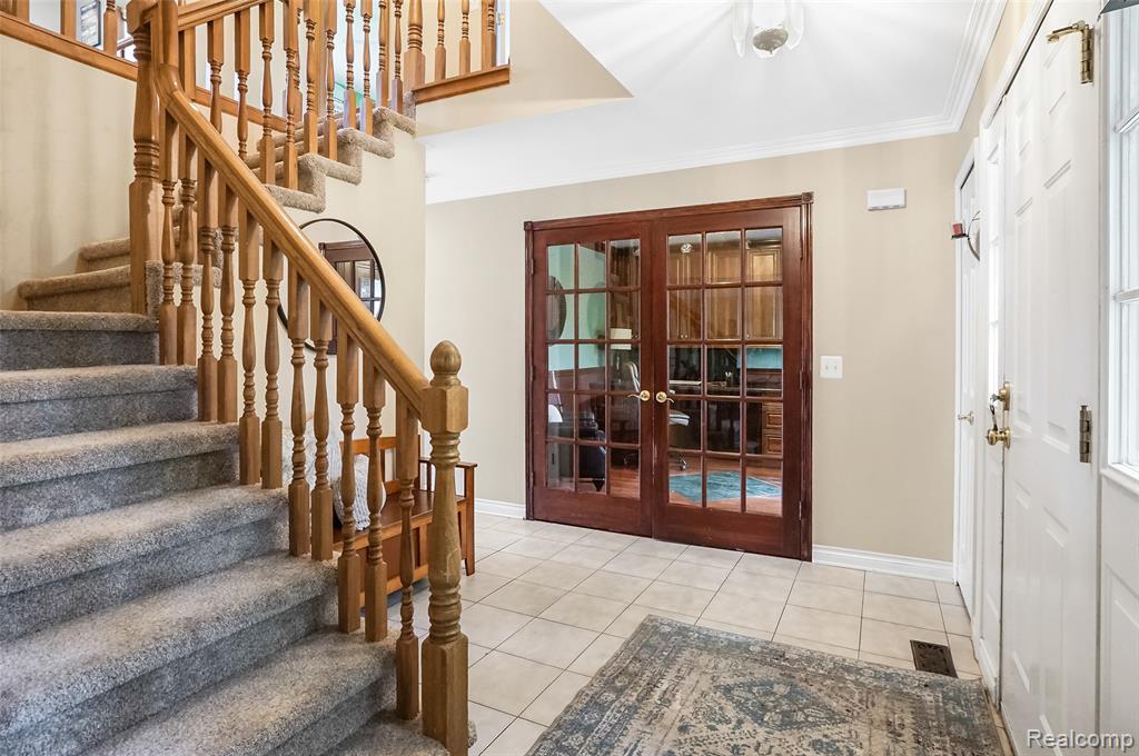 1036 Bembridge Drive Rochester Hills, MI 48307 - Photo 6 of 54
