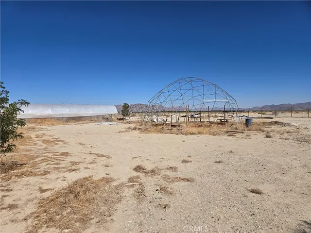$190,000 | 35690 Cambria Road, Lucerne Valley, CA 92356