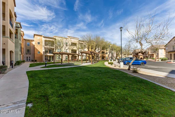 $295,000 | 14575 West Mountain View Boulevard, Unit 11320, Surprise, AZ 85374