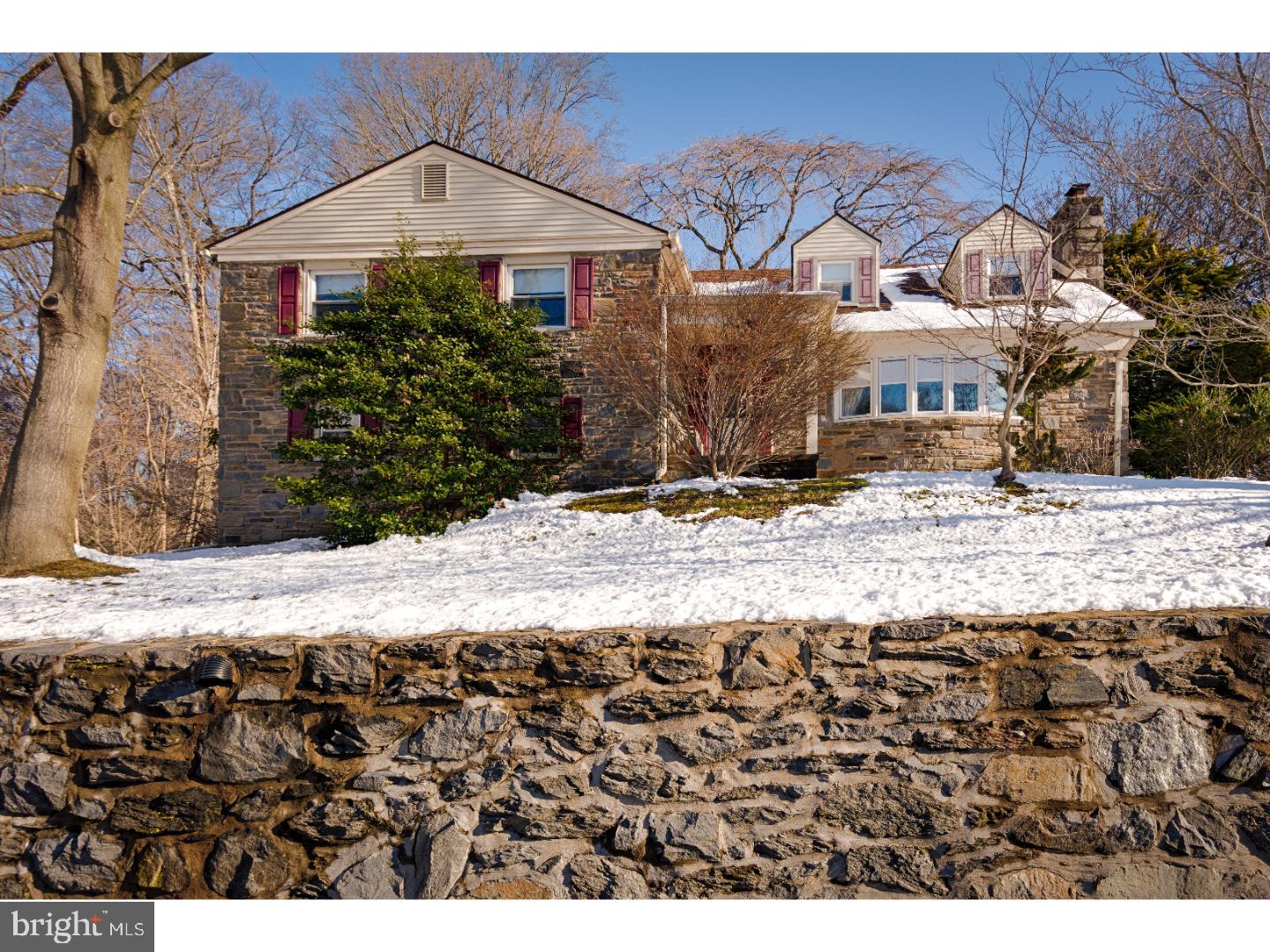 2752 South Kent Road Broomall, PA 19008 - Photo 2 of 25 Exterior Front