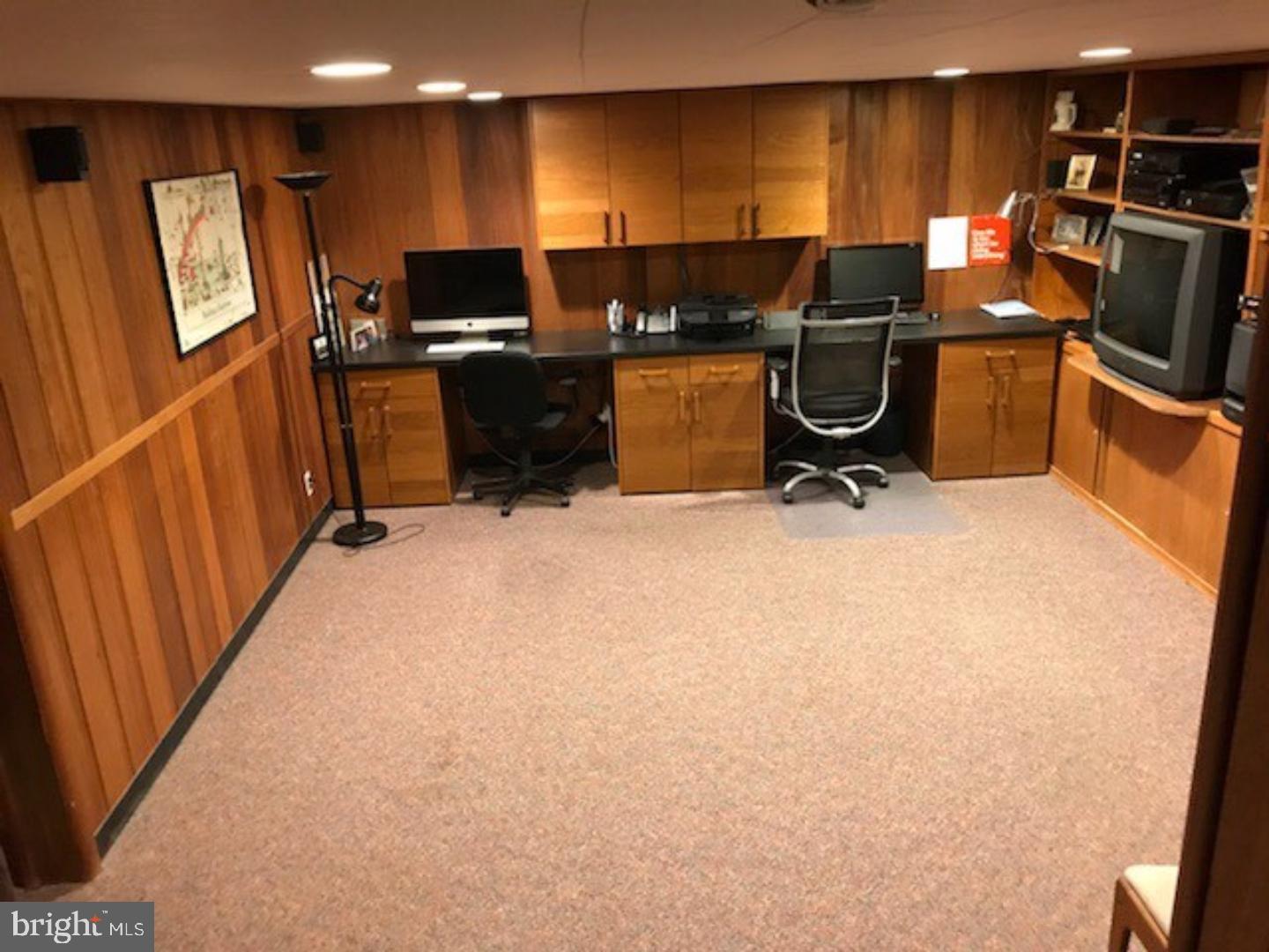 2752 South Kent Road Broomall, PA 19008 - Photo 15 of 25 Office / Study