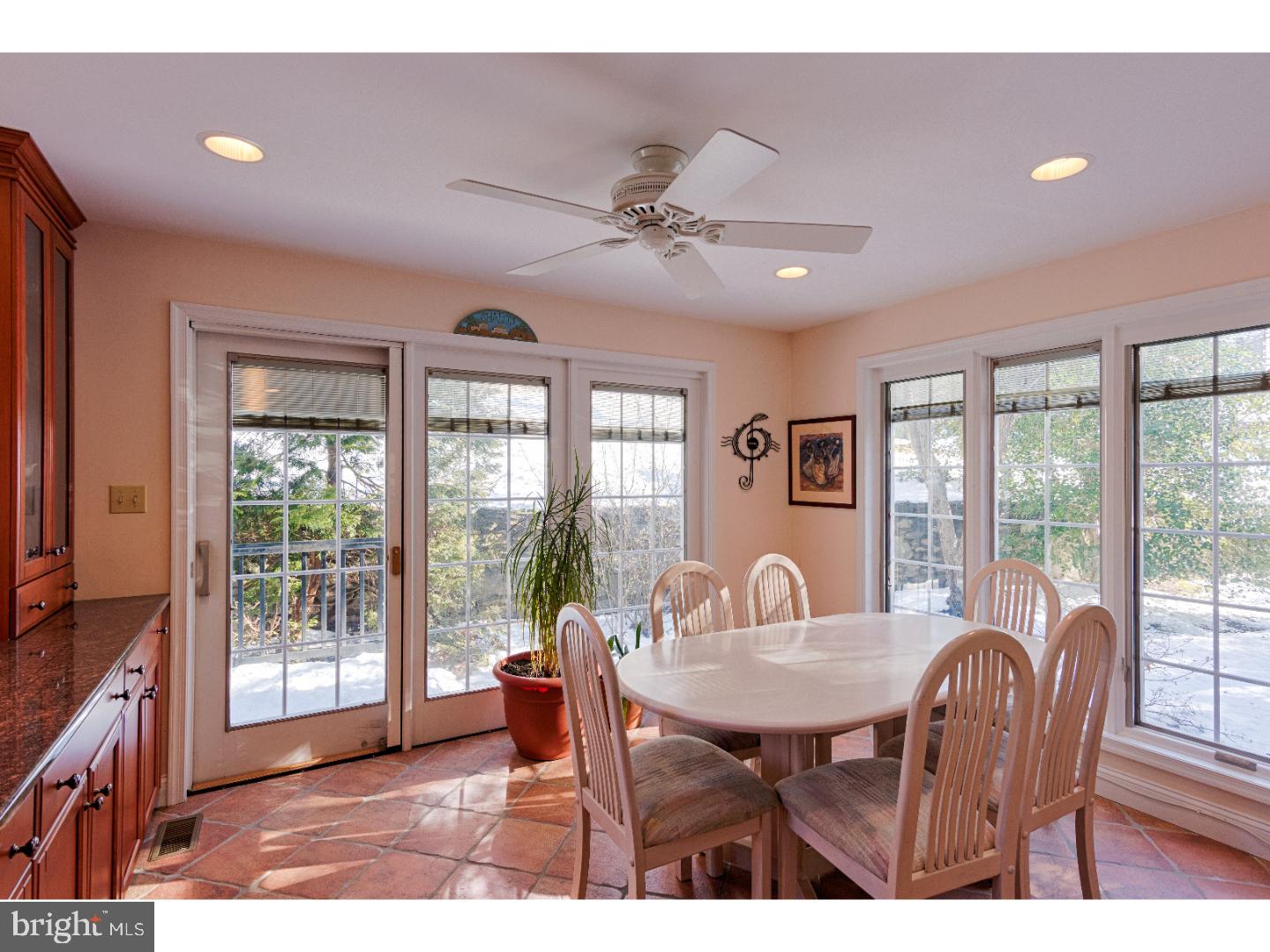 2752 South Kent Road Broomall, PA 19008 - Photo 10 of 25 Breakfast Room