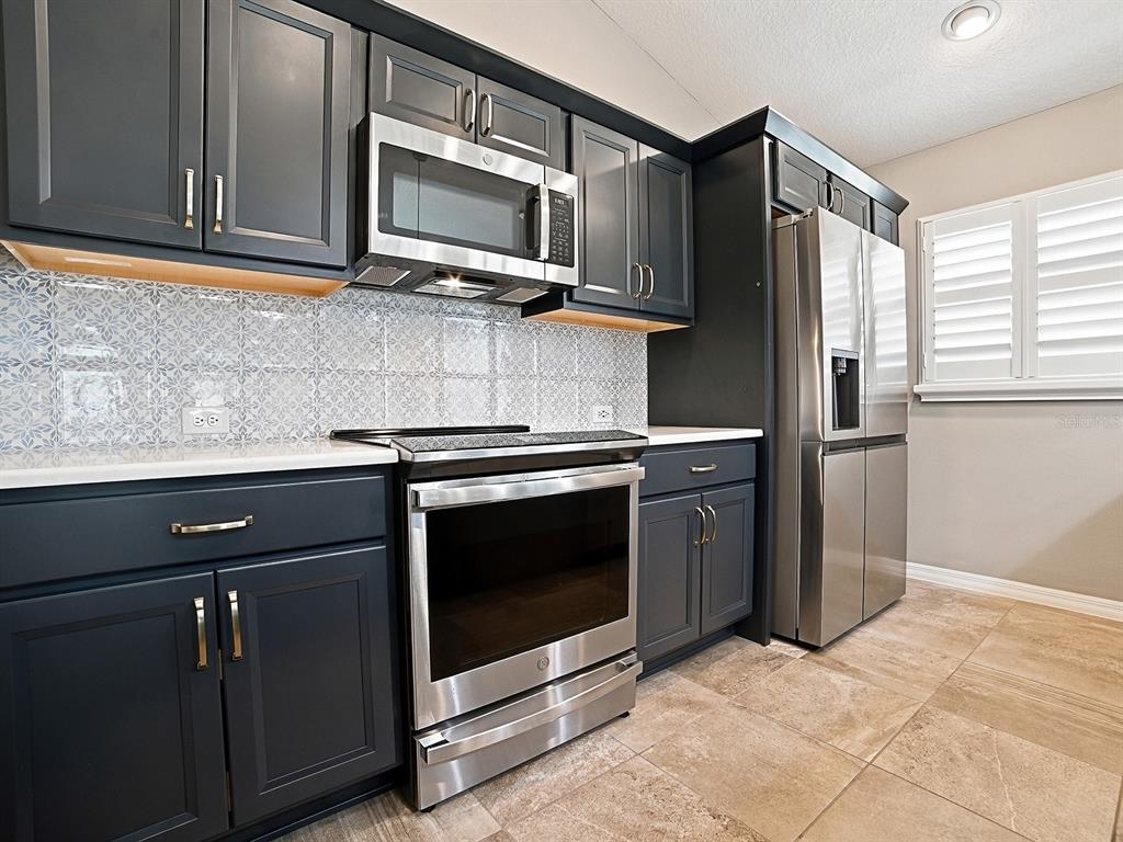 3394 Randi Road The Villages, FL 32163 - Photo 6 of 38