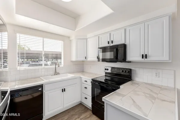 $305,000 | 1825 West Ray Road, Unit 1055, Chandler, AZ 85224