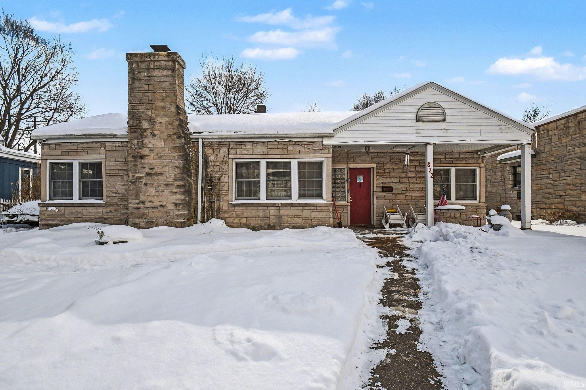 822 East Woodside Street South Bend, IN 46614 - Photo 2 of 16