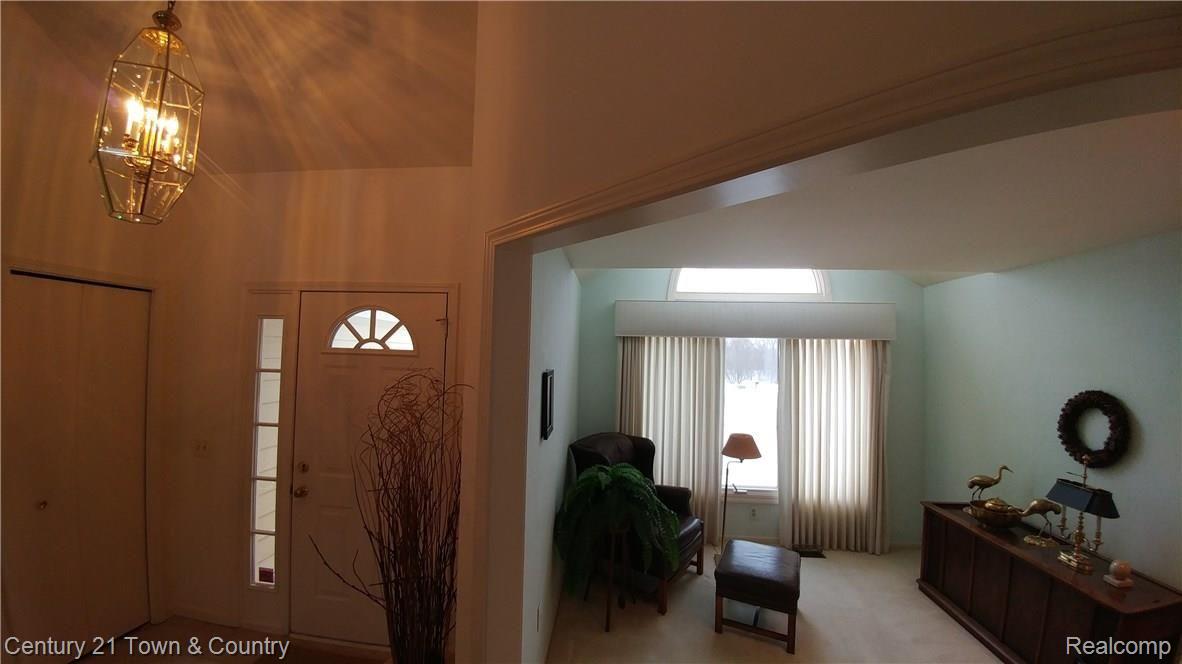 3280 Fairgrove Terrace Rochester, MI 48309 - Photo 18 of 36 20180129_160154.jpg