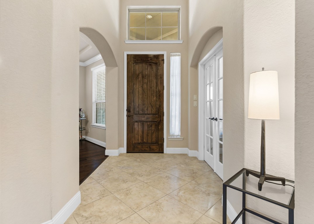 10 Waterfall Way The Woodlands, TX 77375 - Photo 6 of 45
