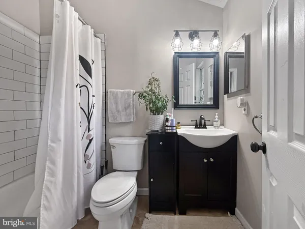 $2,500 | 7246 Mahogany Drive, Unit 4, Landover, MD 20785