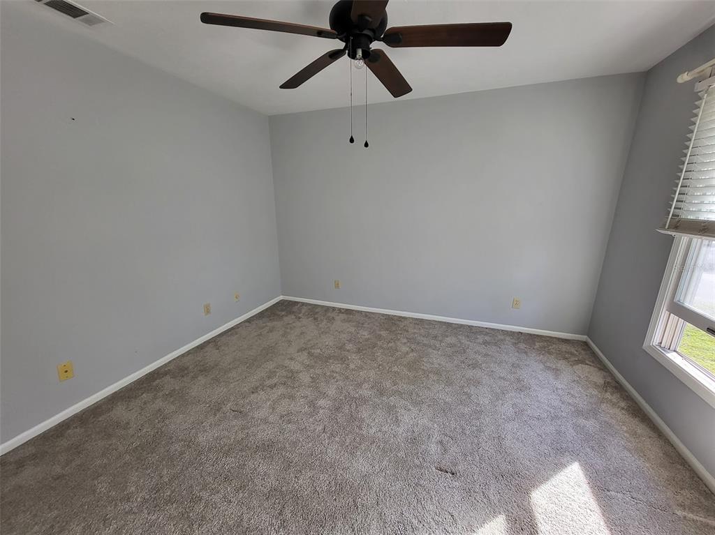 3727 Southwest 28th Terrace, Unit 2 Gainesville, FL 32608 - Photo 3 of 19