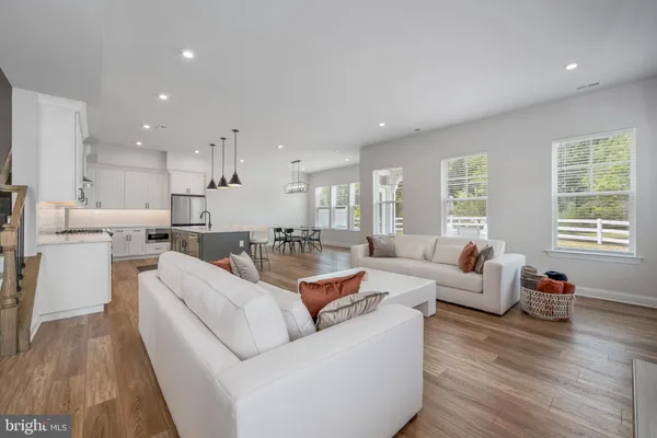 $729,990 | 12 Baldwin Court, Medford, NJ 08055