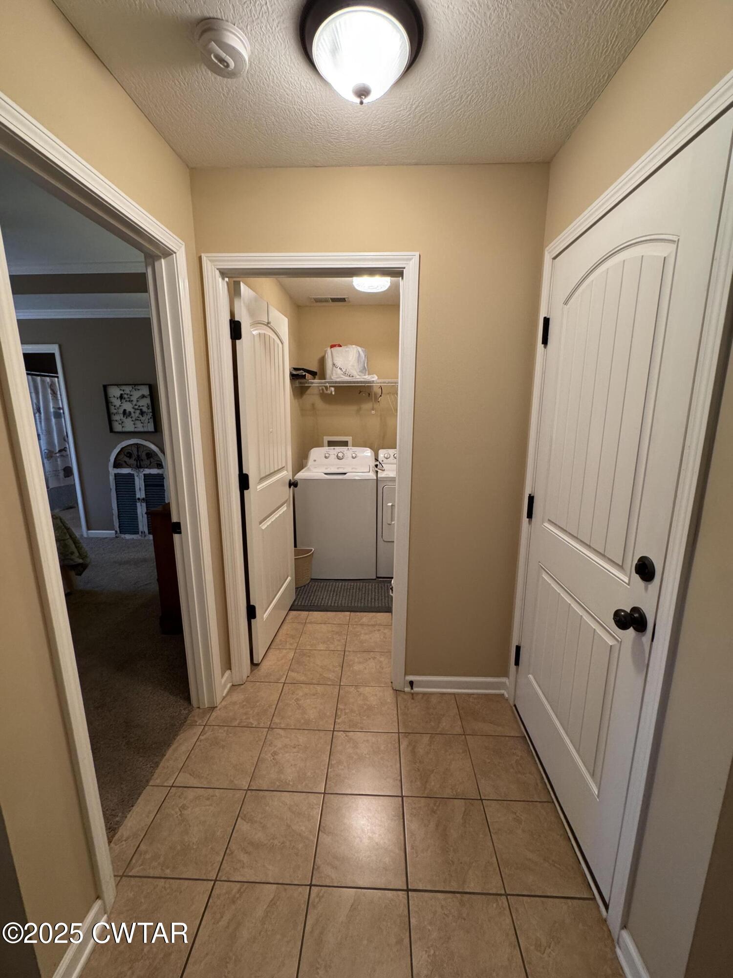 5111 Rolling Meadow Milan, TN 38358 - Photo 4 of 36 a view of a hallway