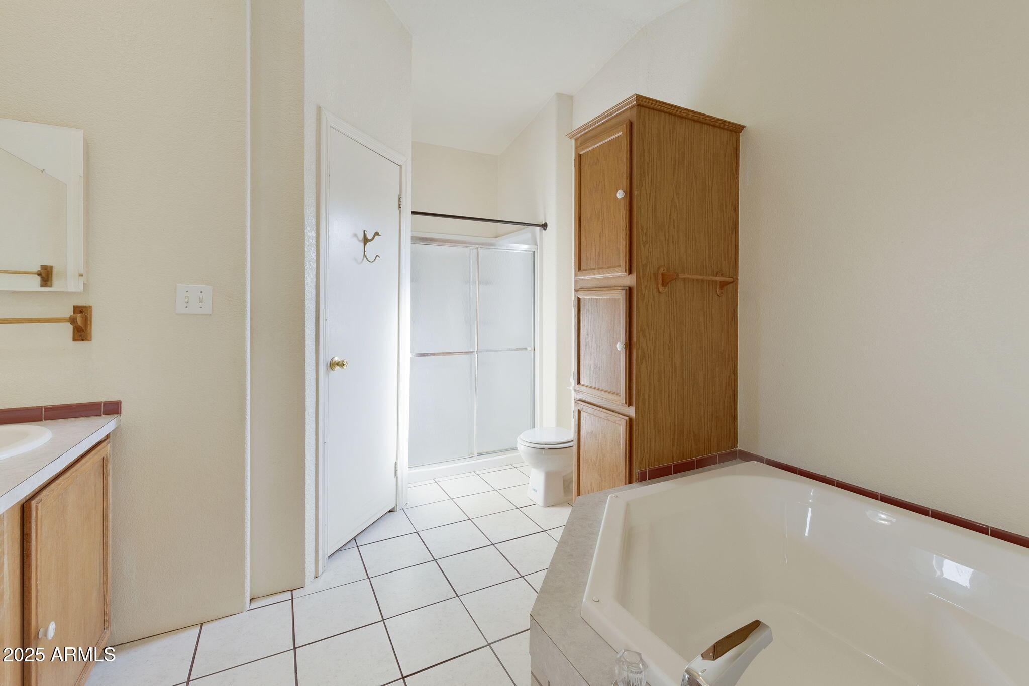 3700 South Tomahawk Road, Unit 80 Apache Junction, AZ 85119 - Photo 27 of 41 a view of an empty room