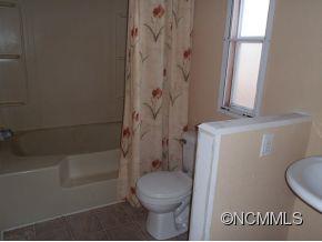 625 Hitching Post Drive Mill Spring, NC 28756 - Photo 10 of 24 Gallery Image 10