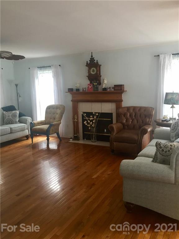 2843 Fox Trail Road, Unit 15 York, SC 29745 - Photo 9 of 24 Gallery Image 9