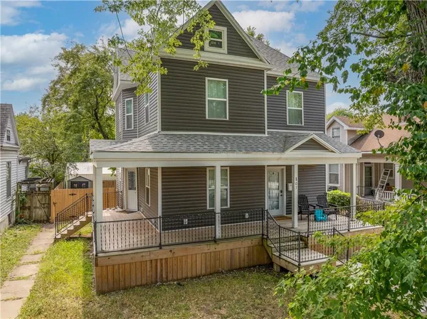 $279,500 | 807 West 7th Street, Sedalia, MO 65301
