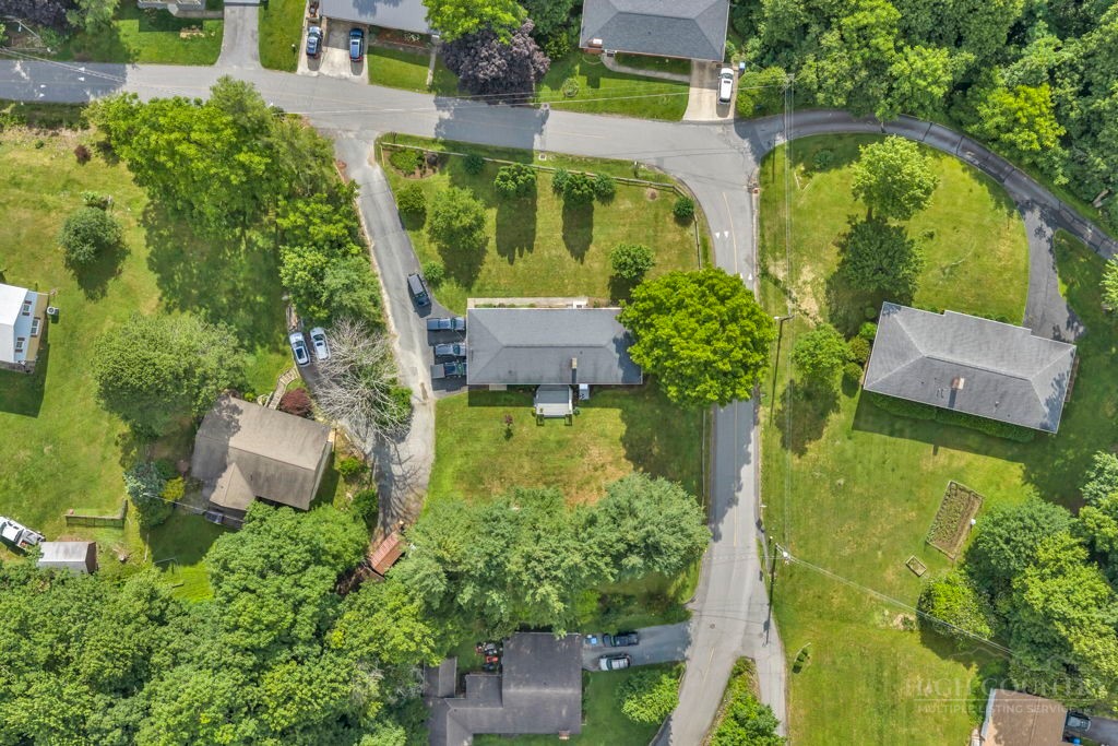 443 Dogwood Road Boone, NC 28607 - Photo 23 of 33