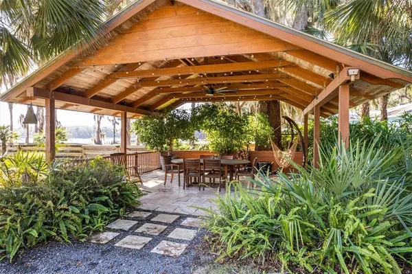 $1,589,000 | 12603 Northeast 204th Terrace, Waldo, FL 32694