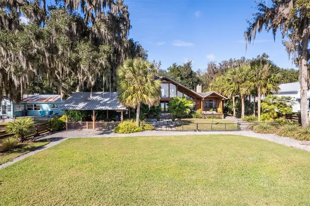 $1,589,000 | 12603 Northeast 204th Terrace, Waldo, FL 32694