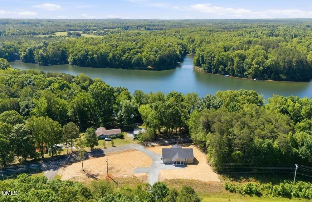 6904 Virgilina Road Roxboro, NC 27574 - Photo 19 of 41