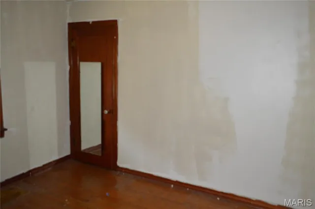 $62,500 | 3064 Alby Street, Alton, IL 62002