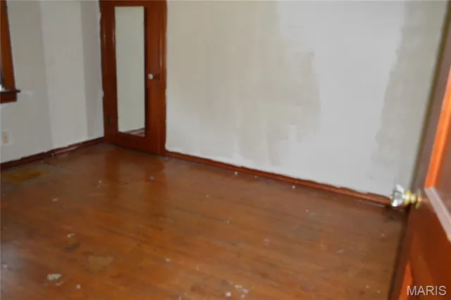 $62,500 | 3064 Alby Street, Alton, IL 62002