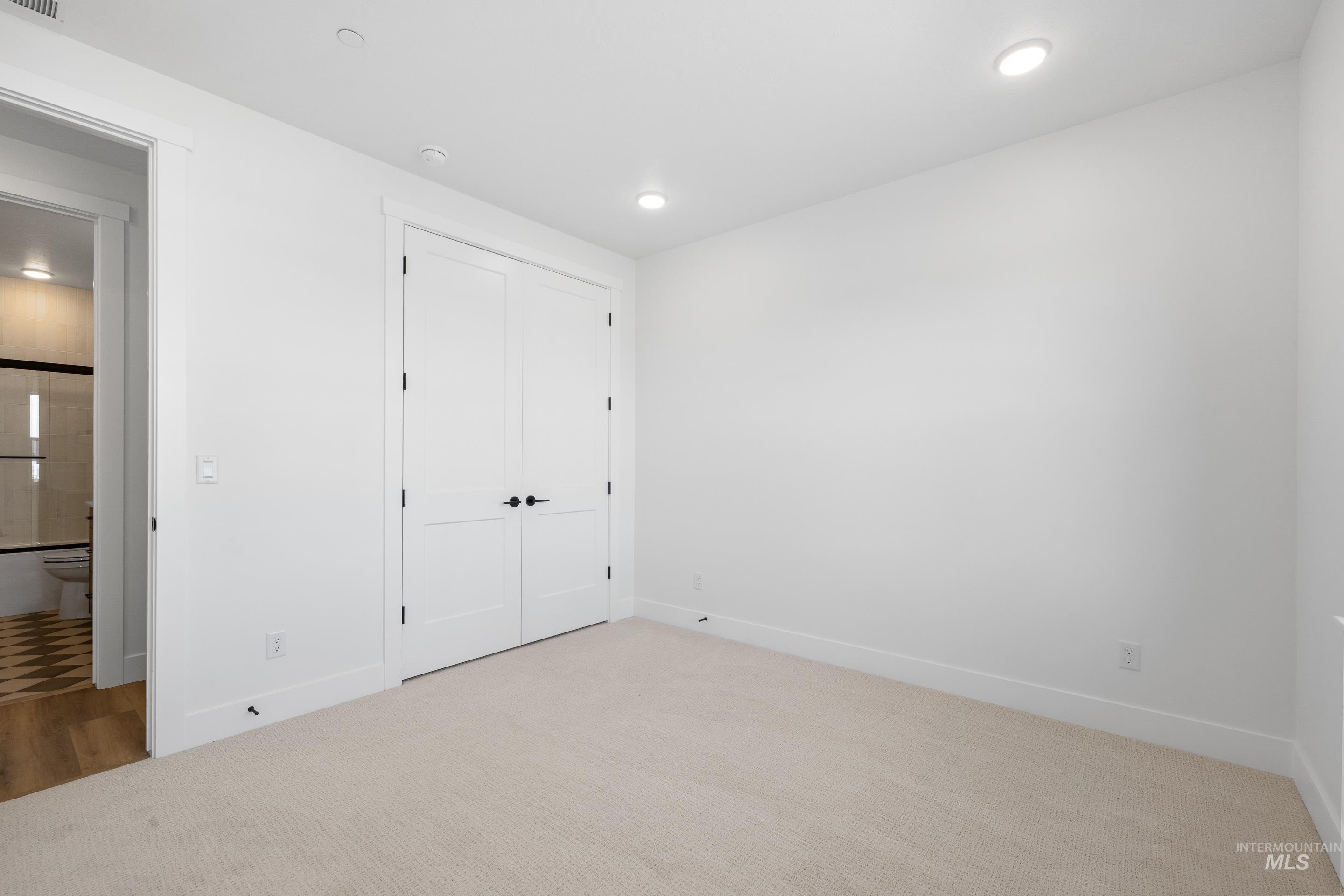 15359 Rhodes Court Caldwell, ID 83607 - Photo 24 of 32