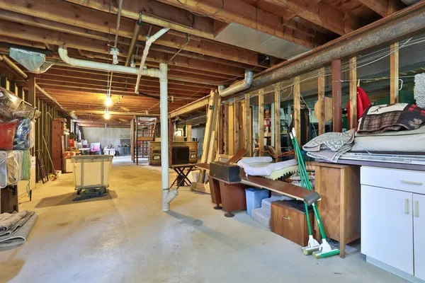 $415,000 | 12800 Akes Road, Moores Hill, IN 47032
