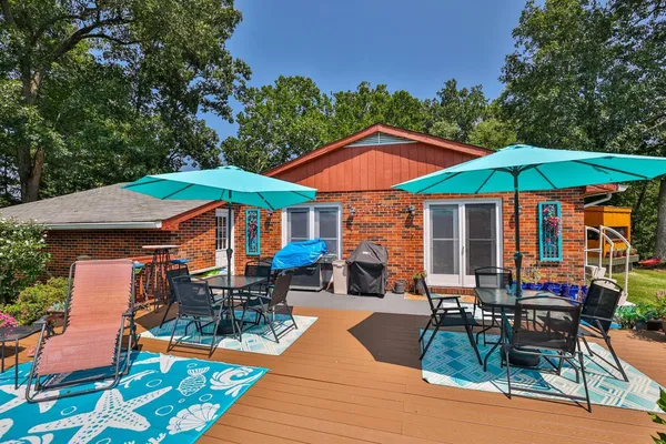 $415,000 | 12800 Akes Road, Moores Hill, IN 47032