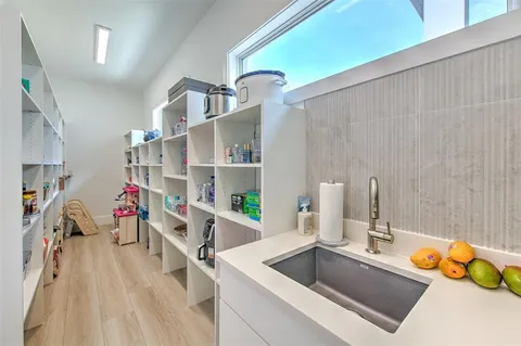 $3,800,000 | 4815 West Sunset Boulevard, Tampa, FL 33629