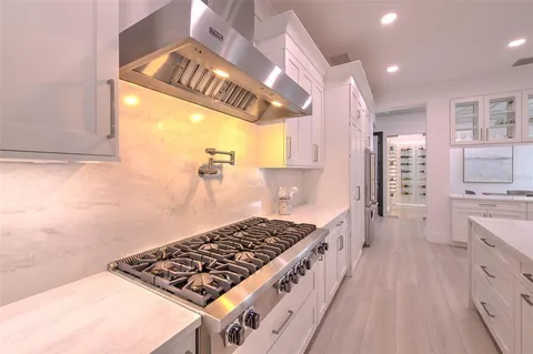 $3,800,000 | 4815 West Sunset Boulevard, Tampa, FL 33629