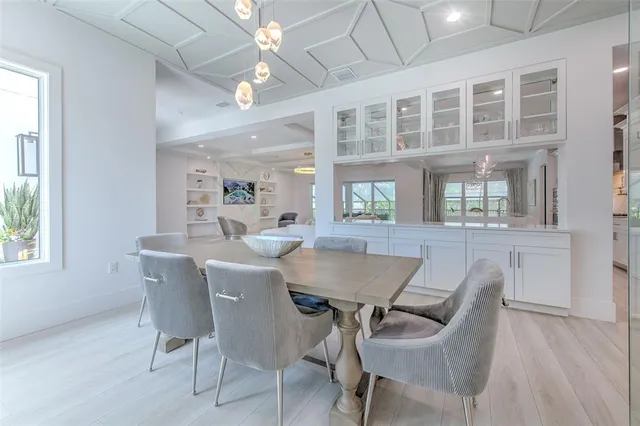 $3,750,000 | 4815 West Sunset Boulevard, Tampa, FL 33629