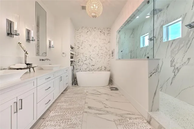 $3,750,000 | 4815 West Sunset Boulevard, Tampa, FL 33629