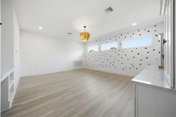 $3,599,999 | 4815 West Sunset Boulevard, Tampa, FL 33629